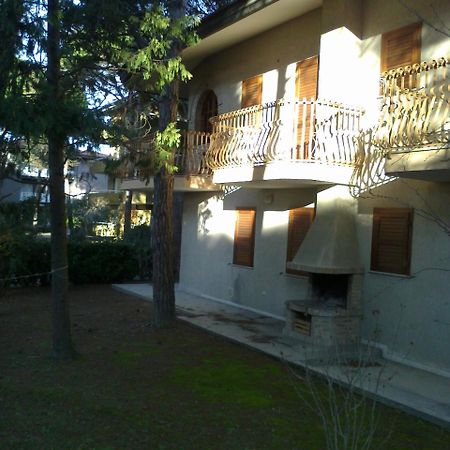 Villa Ofelia Lignano Sabbiadoro Dış mekan fotoğraf